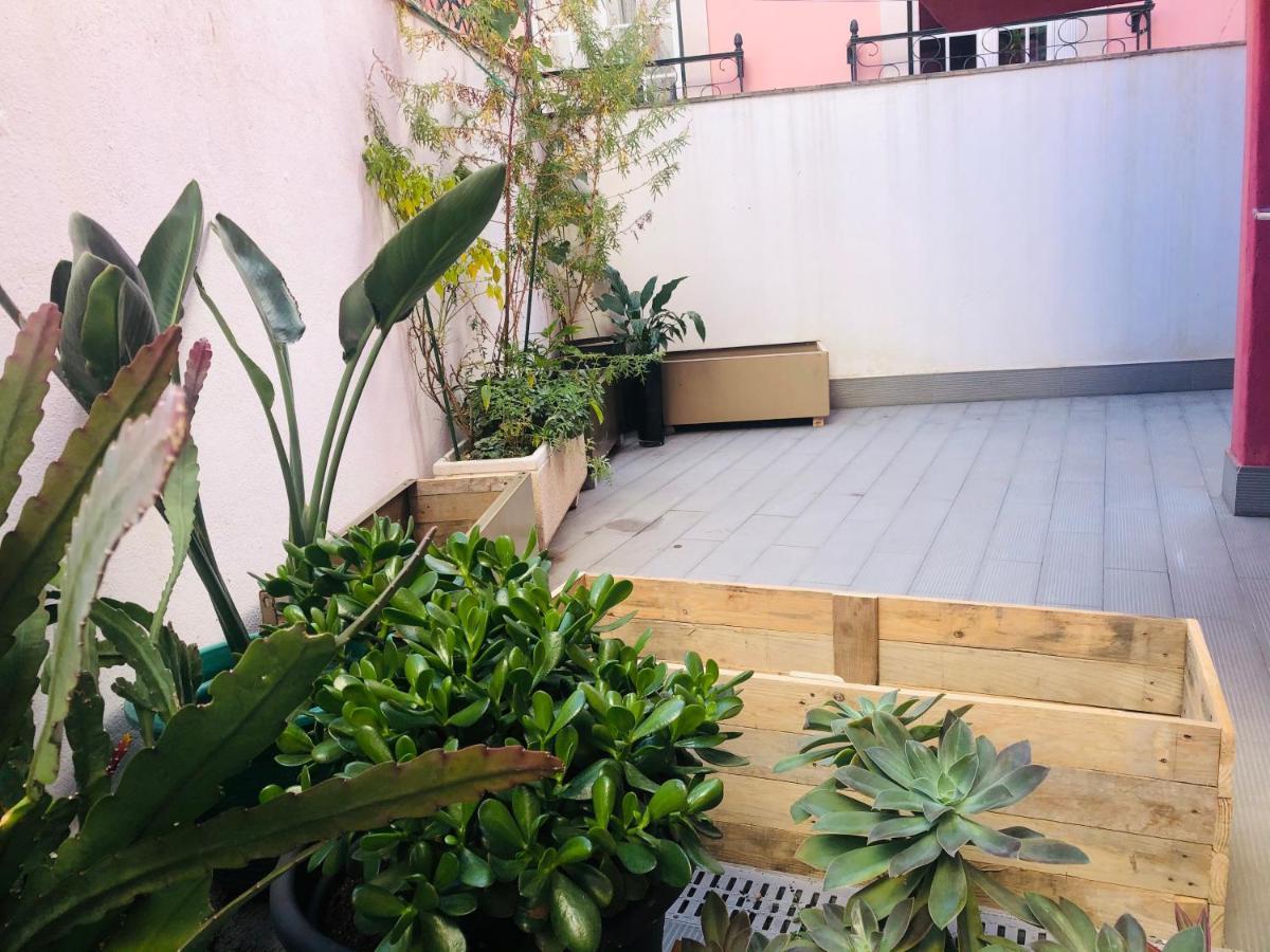 Appartement Sweet With Terrace In *